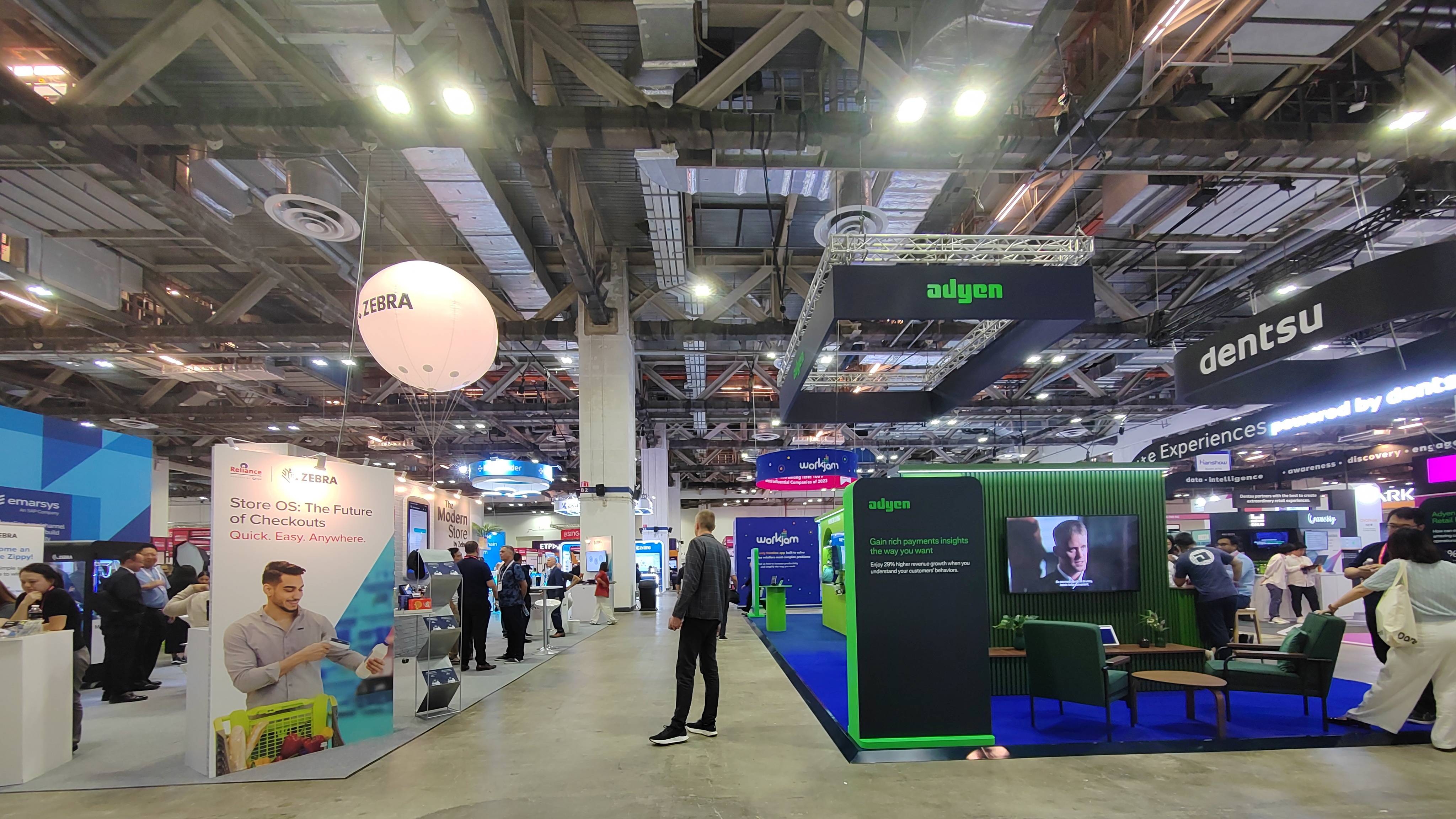 多利GO智能购物车亮相首届NRF亚太零售展