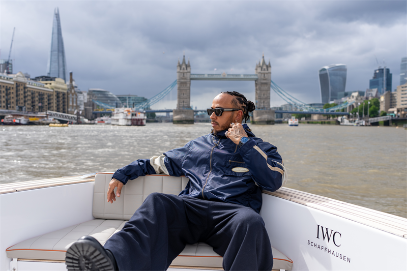 IWC万国表携手刘易斯·汉密尔顿于泰晤士河举办 "Best of British"游船活动，庆祝双方十周年合作关系