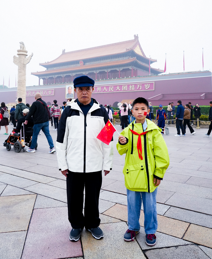 如果梦想有颜色 那一定是冉冉升起的中国红