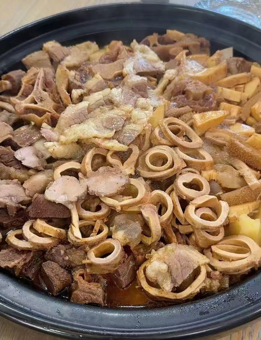 开鲁县【舌尖上的美食】锅大帅笨牛庄（开鲁店）
