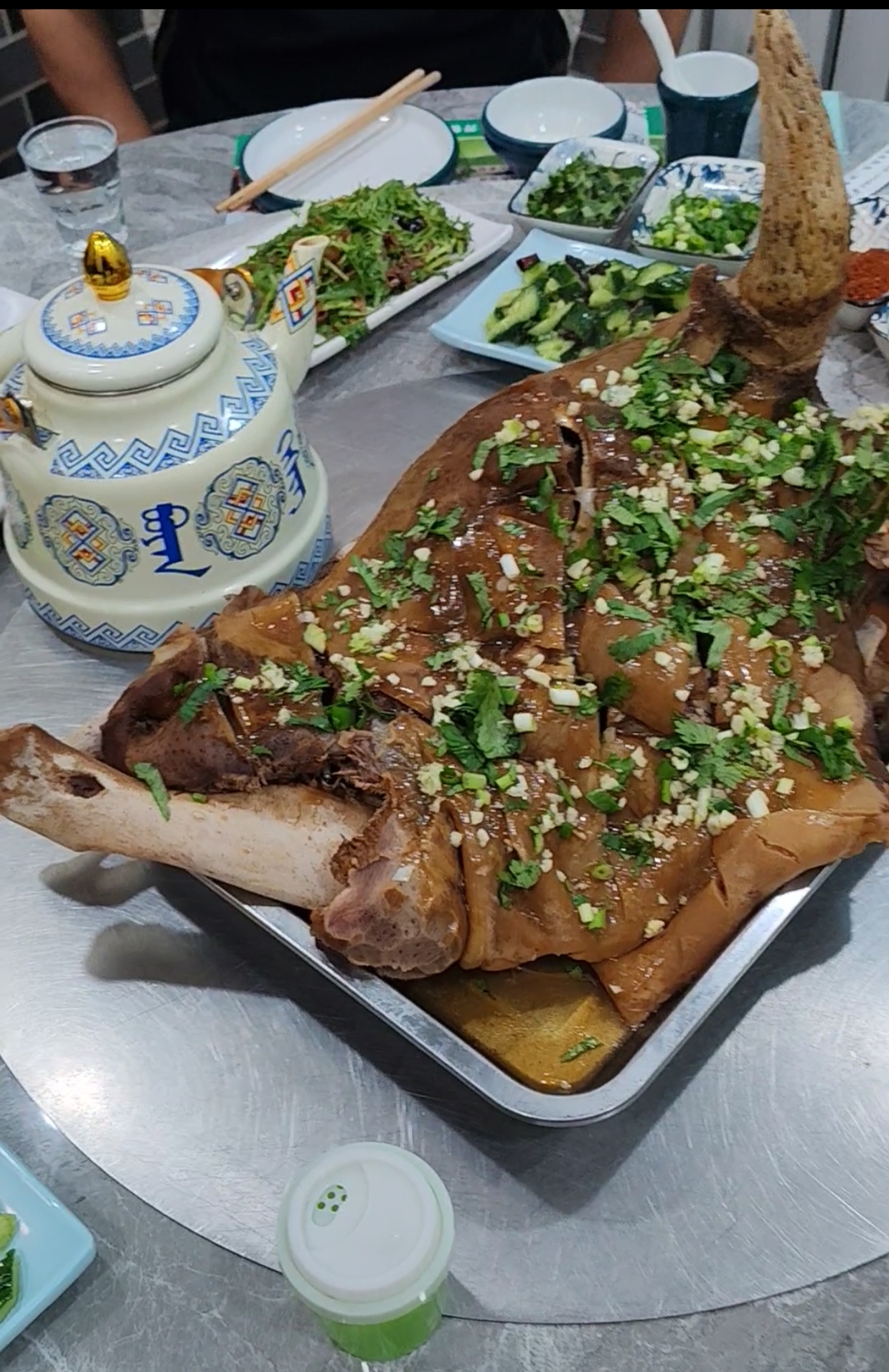开鲁县【舌尖上的美食】锅大帅笨牛庄（开鲁店）