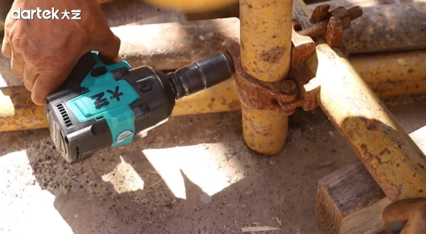 大艺科技A7-560 锂电无刷冲击扳手：动力工具新标杆