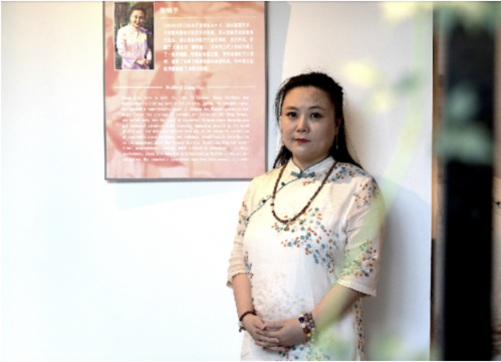 张曦予的多元人生与艺术探索