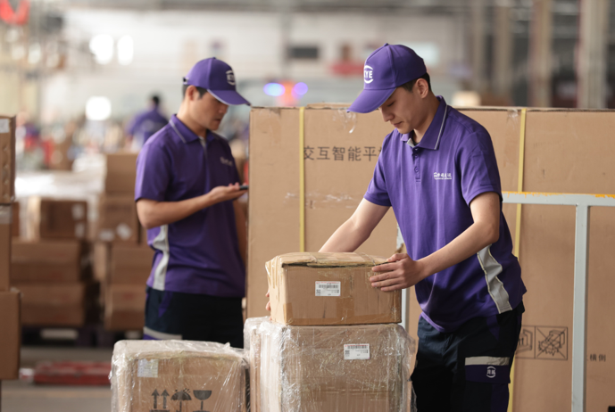深圳跨越物流公司电话：引领物流服务升级，助力企业发展