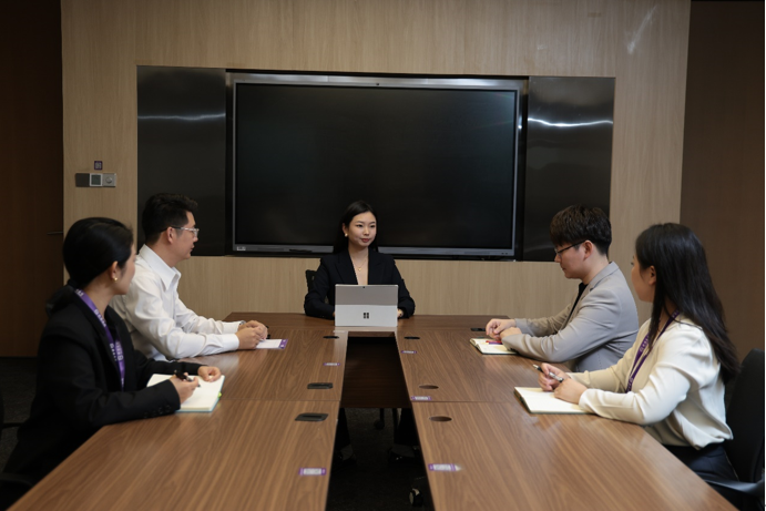 快递公司中的佼佼者：跨越速运的科技实力与服务优势