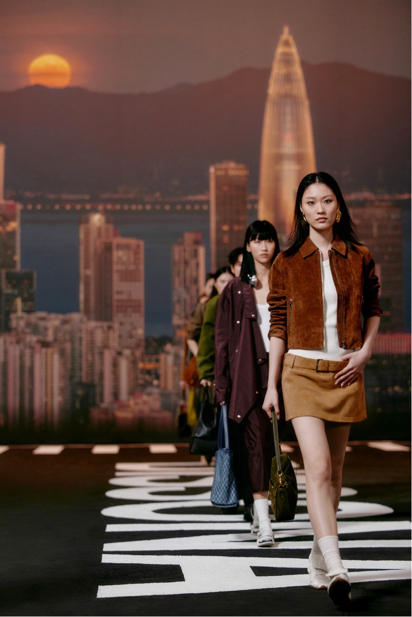 DISSONA 2025直播大秀，一起进入「都市包场」时刻