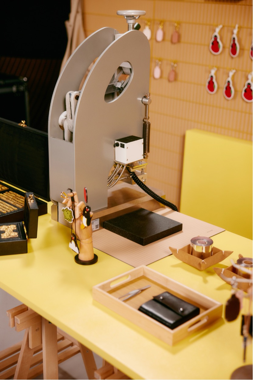 DISSONA 2025直播大秀，一起进入「都市包场」时刻