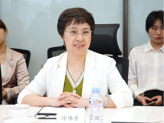 上实集团董事长冷伟青携手正大天晴谢承润共谋创新