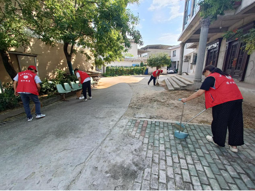 湖北浠水：红烛映初心 共守健康平安线