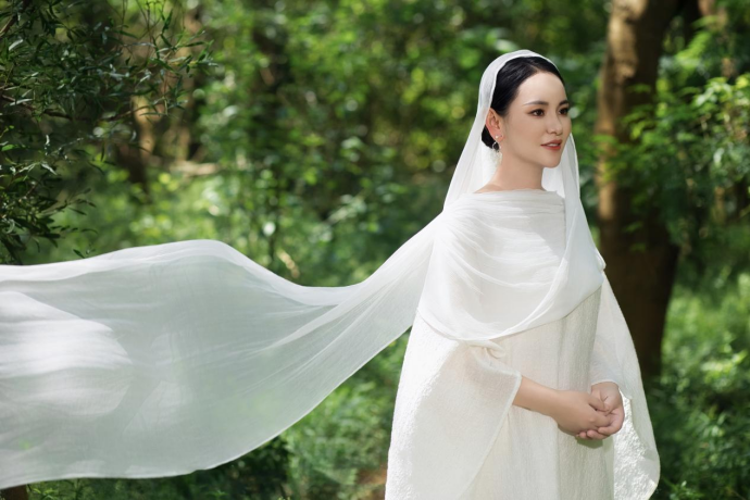 闲者文化：长卿老师就是这个世代幸福的“代言人“