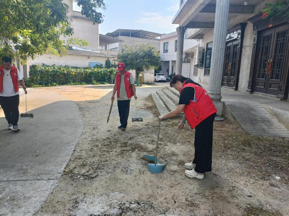 湖北浠水：清扫孳生地 科普入民心