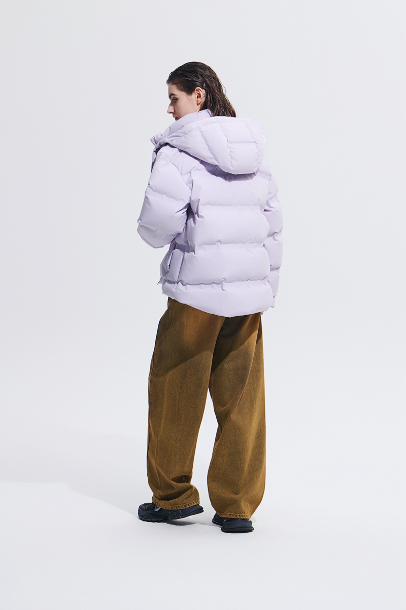 美拉德色基础，提亮色就不基础，英国VETEMENTS发布2025AW系列新品