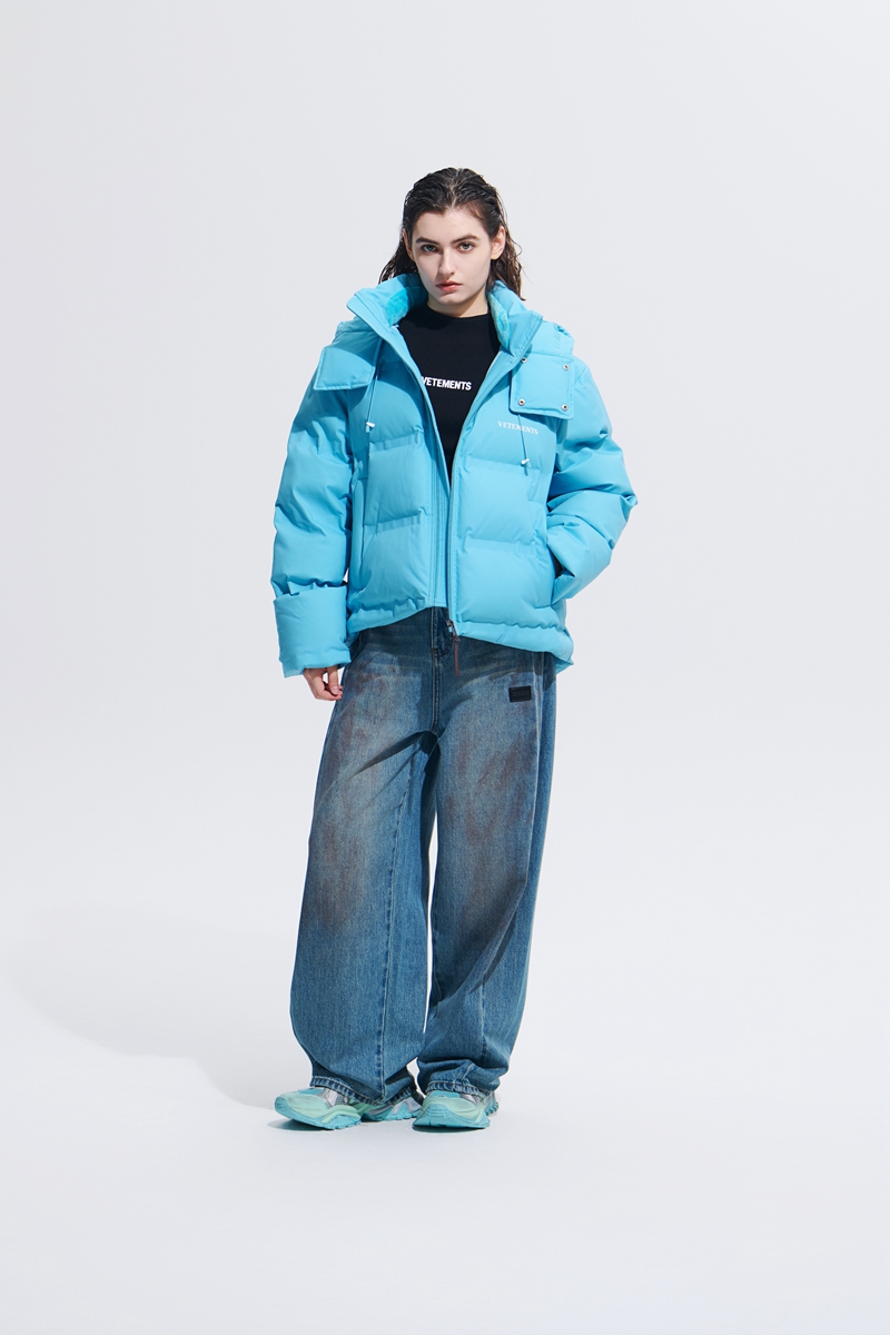 美拉德色基础，提亮色就不基础，英国VETEMENTS发布2025AW系列新品