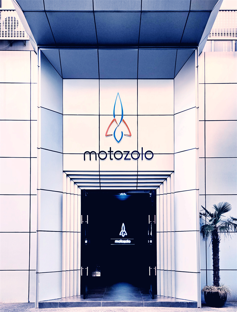 启迪未来，触手可及：motozolo A32X Lite 全球首发，开启飞行模拟器新时代-锋巢网