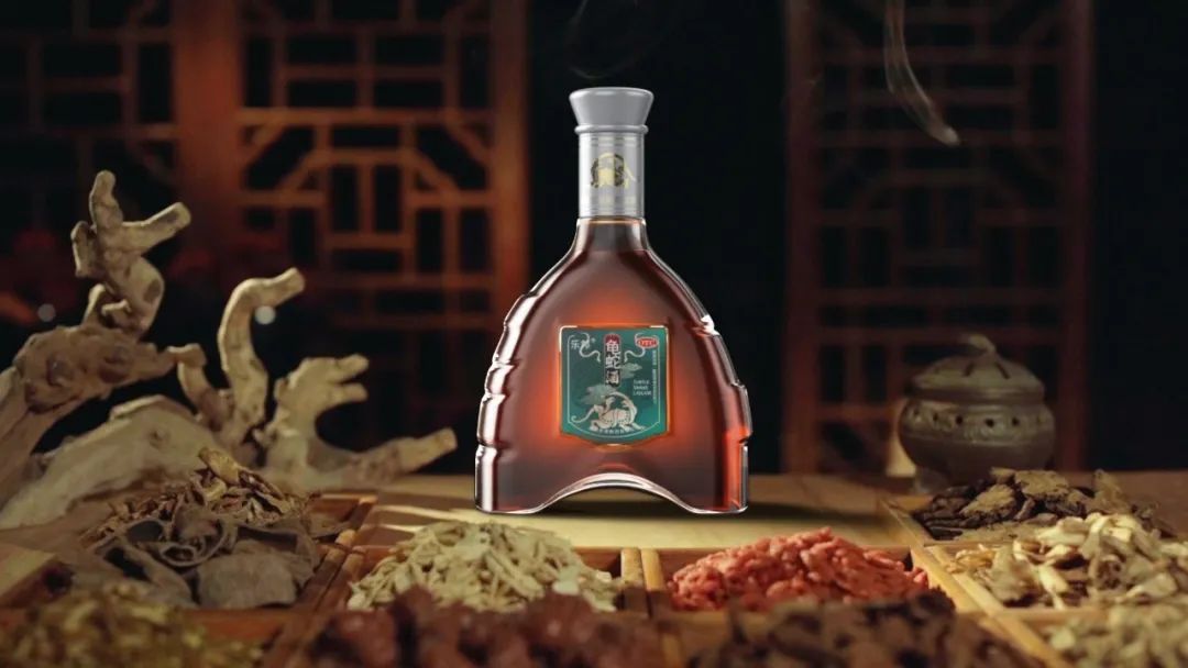 李玉斌:中医不是慢,是把 “后遗症” 熬成了 “康复力”,龟蛇酒就是最好的证明 李玉斌:中医不是慢,是把 “后遗症” 熬成了 “康复力”,龟蛇酒就是最好的证明