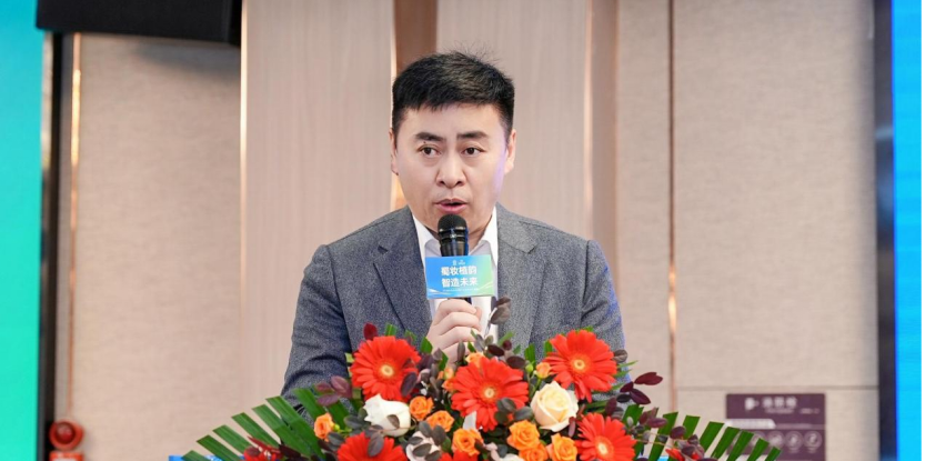 科技赋能,创新驱动——四川化妆品企业展示研发新成果