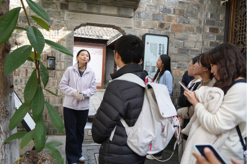 传承红色基因,共话金融初心 |南京审计大学金融学院师生走进汇升投资者教育基地开展宣讲交流