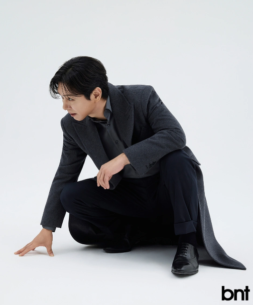 金旻钟携电影《Firenze》归来 以沉稳魅力诠释演员深度