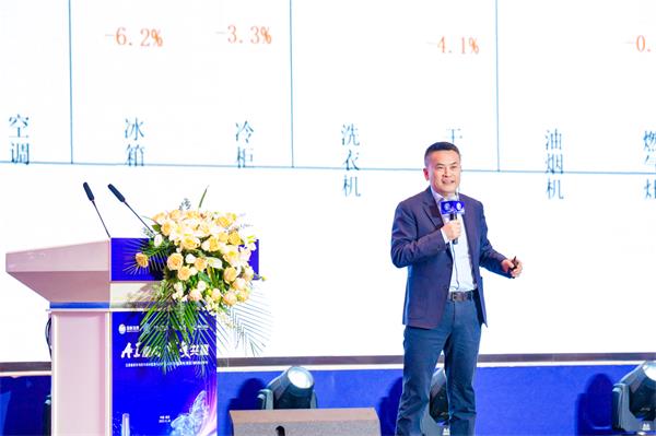 AI成2025江苏家电年会核心议题 AO史密斯重构全屋好风好水 AI成2025江苏家电年会核心议题 AO史密斯重构全屋好风好水