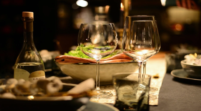 居家派对想要更有温度 贡乃烤鸡丰富冬日餐桌