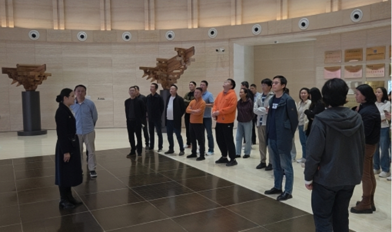 武汉黄陂：跨企交流促发展  绿色安全共提升