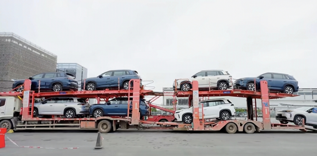 AIONi60上市订单火爆开启交付热潮，车俩批量发运全国