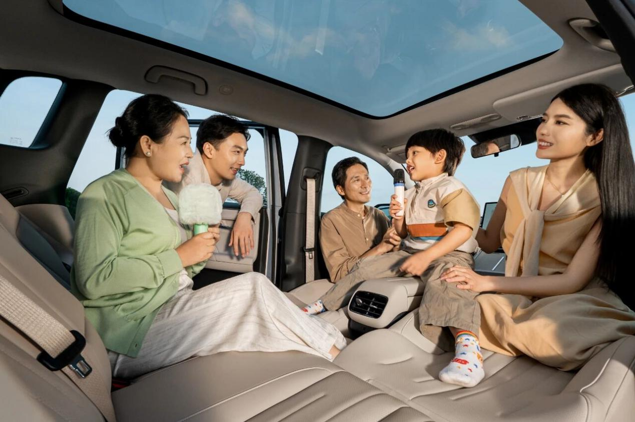 AIONi60上市订单火爆开启交付热潮，车俩批量发运全国