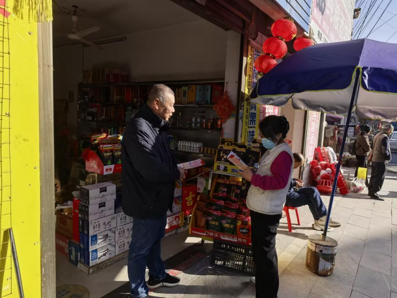 湖北浠水：法润终端 宪入民心