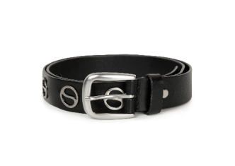 AAPE × NOMANUAL® 潮流先锋结盟，引燃冬日街头能量