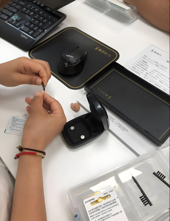 上海哪里可以买到老人助听器