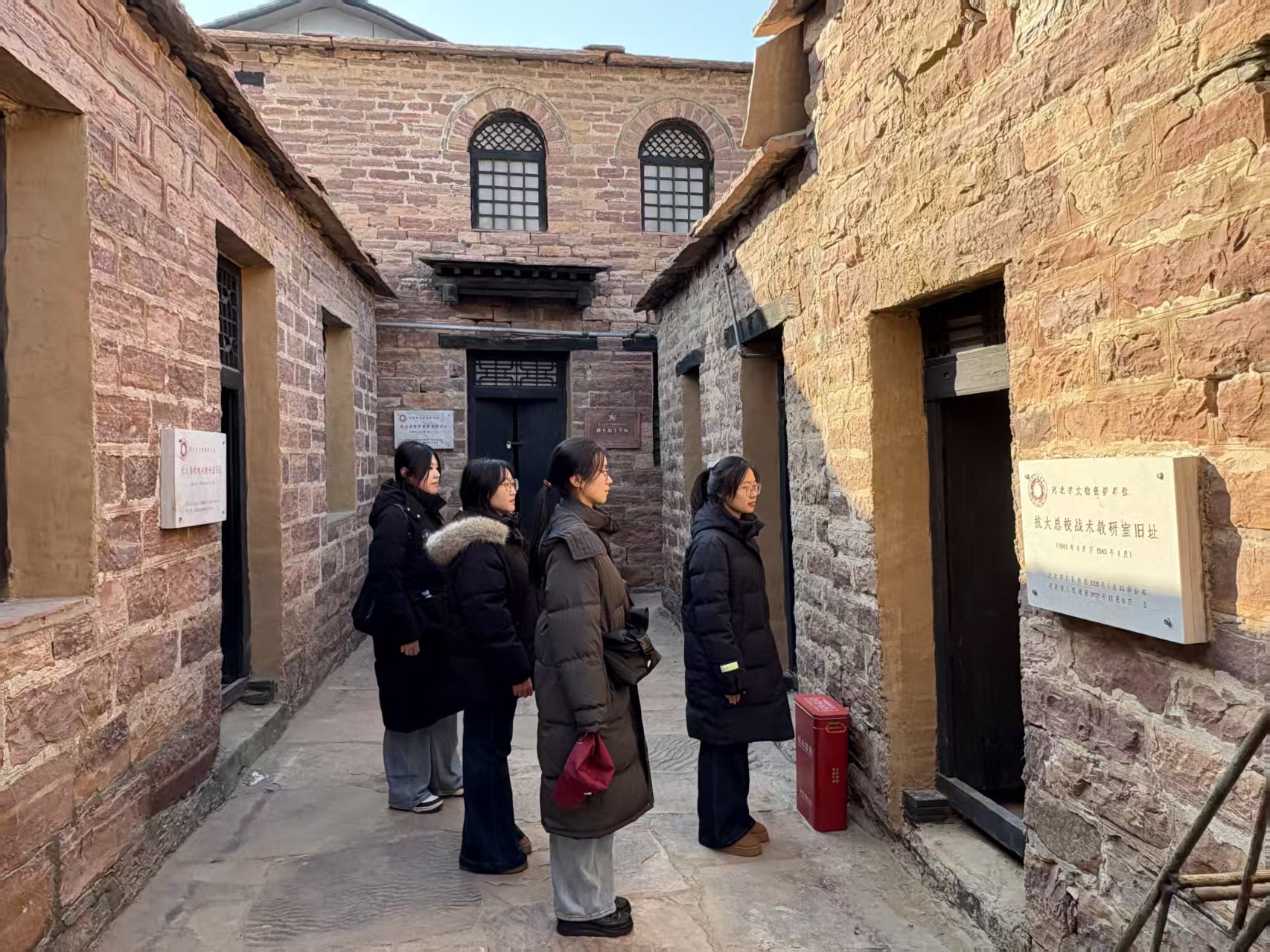 全球企业最关注的艺术大师——田遐龄