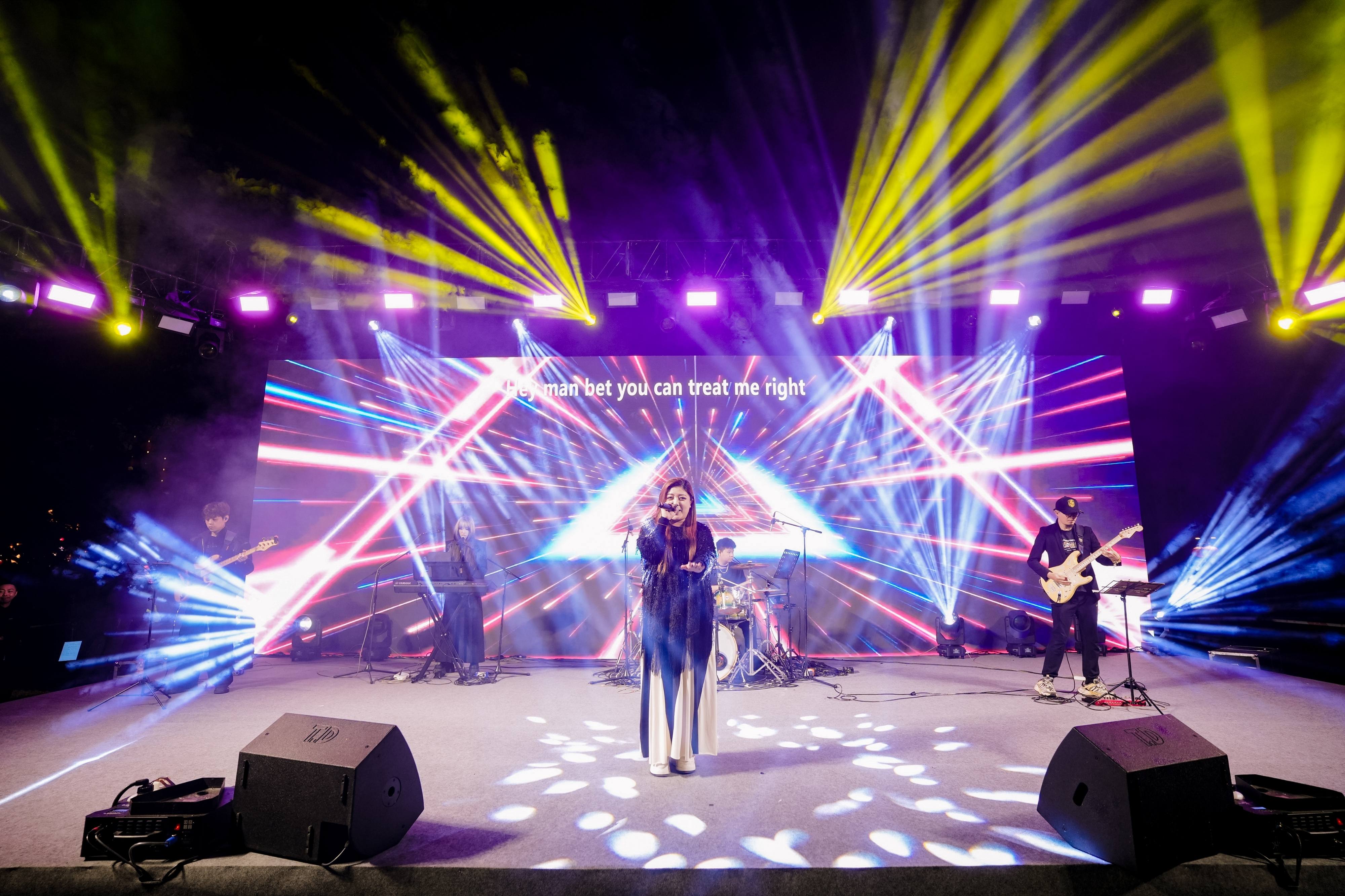 在花海中听Live！2026城南花开·草坪音乐会玩出新花样