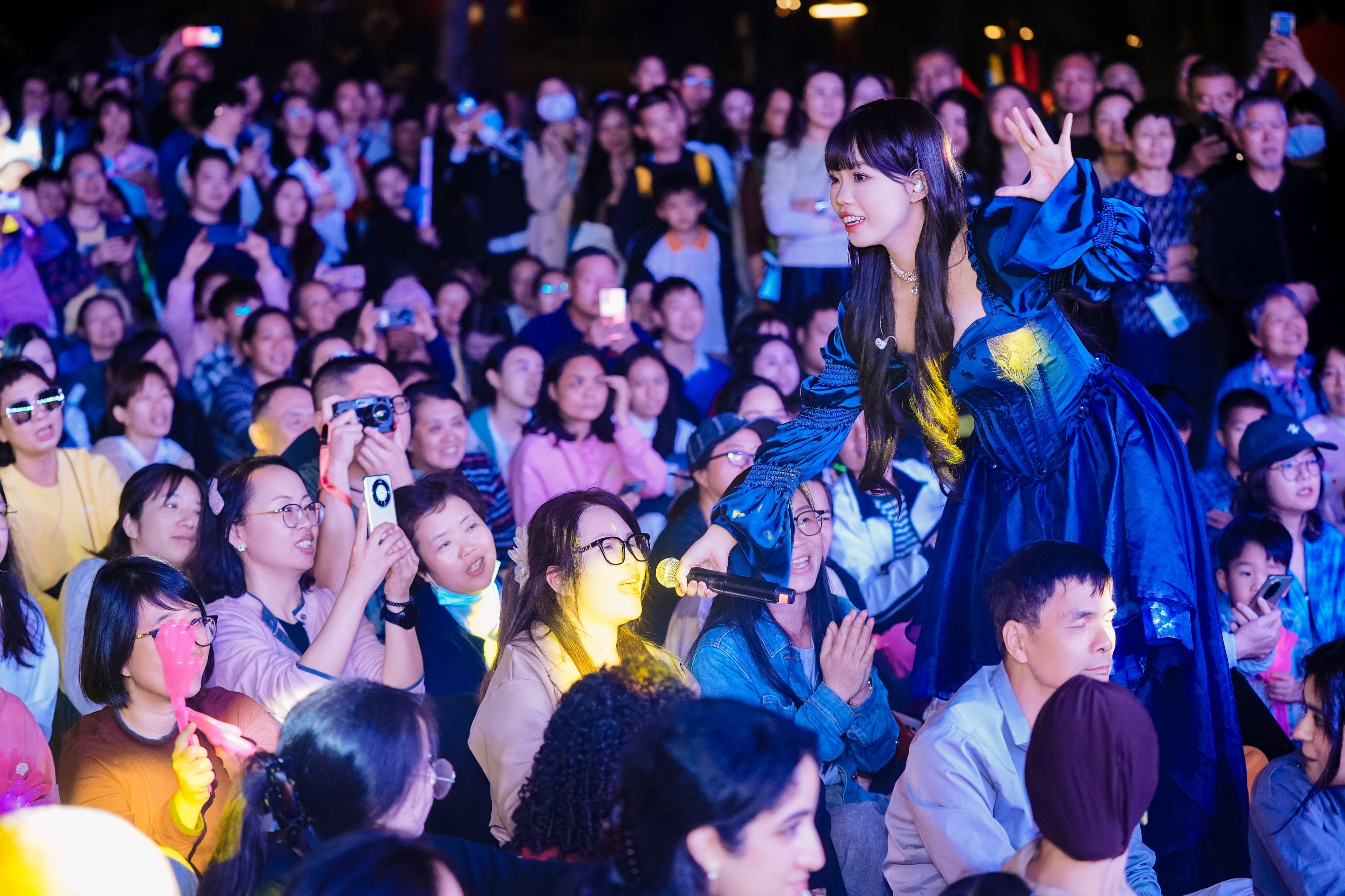 在花海中听Live！2026城南花开·草坪音乐会玩出新花样