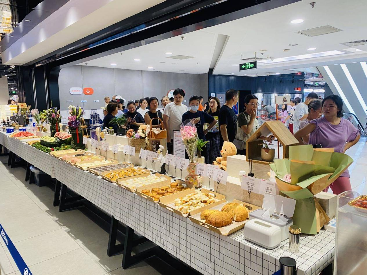 AI赋能焕新一周年｜物美学清路店周年庆，邀您共赴盛典