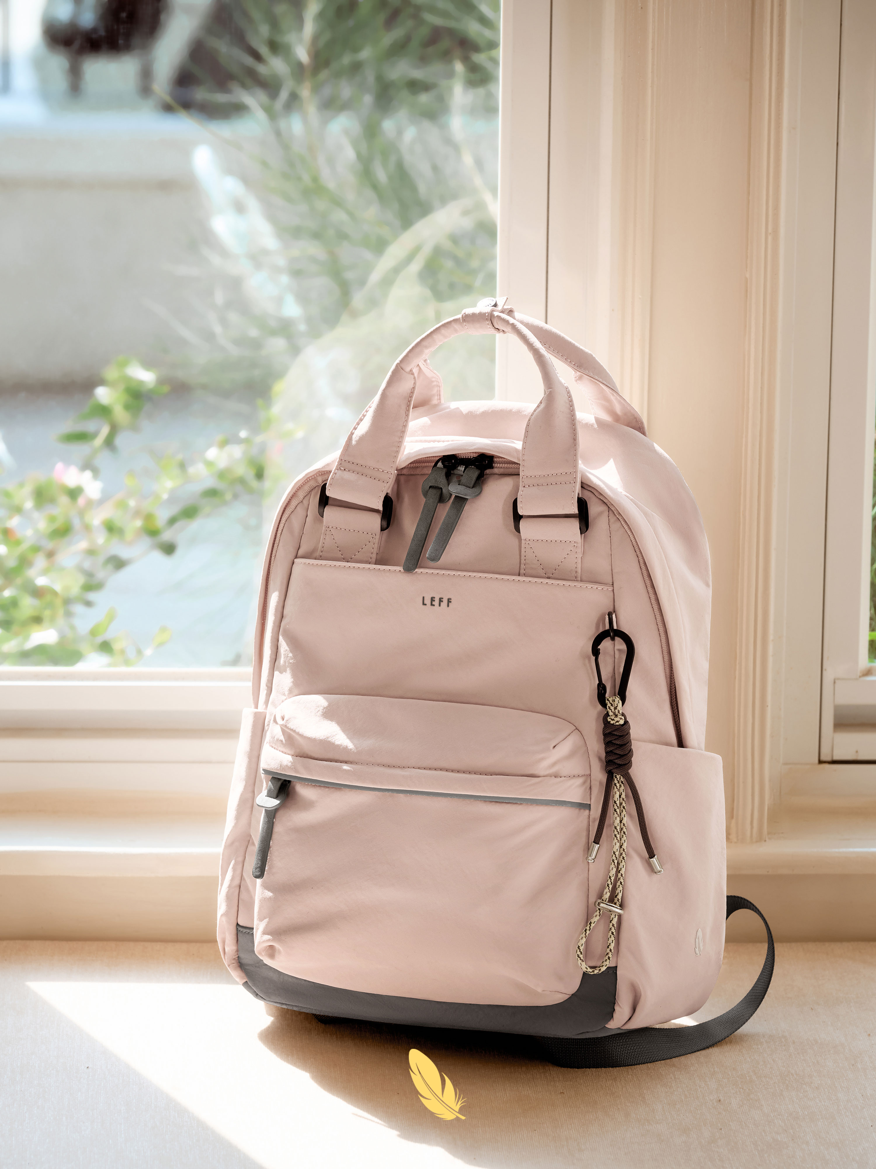 赴一场春日的轻盈之约：莱夫LEFF轻羽系列为都市女性解锁自在出行