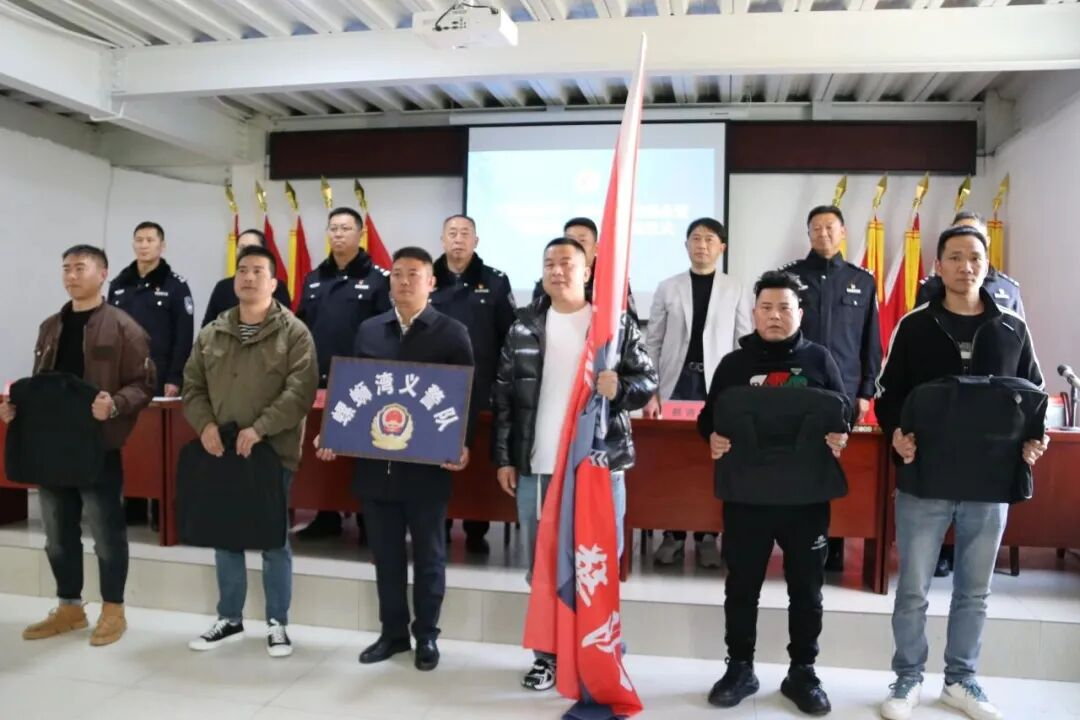 俊发义警齐发力，护航新螺蛳湾行稳致远