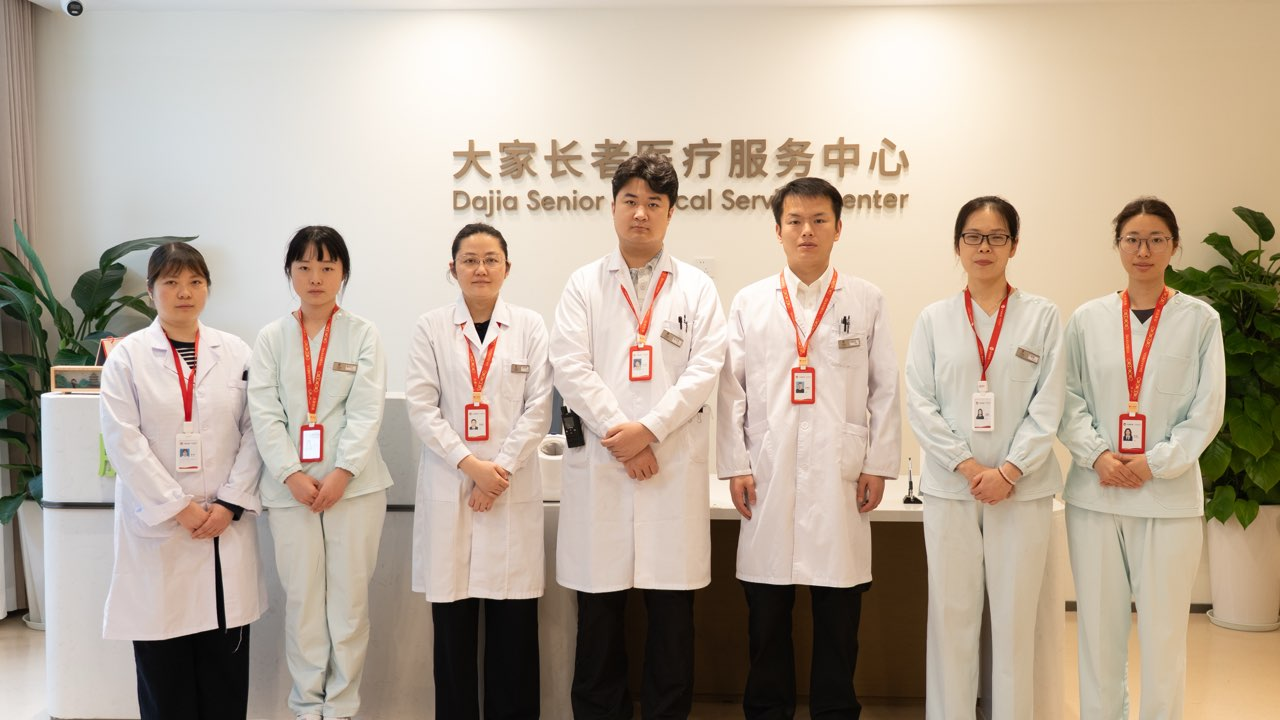 上班途中突发晕厥“大家的家”极速救援转危为安