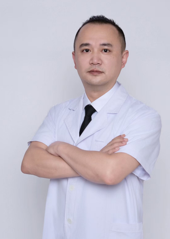 微创时代！辽宁医科医院邓颖主任：腋臭治疗告别大疤痕，美观与疗效可兼得