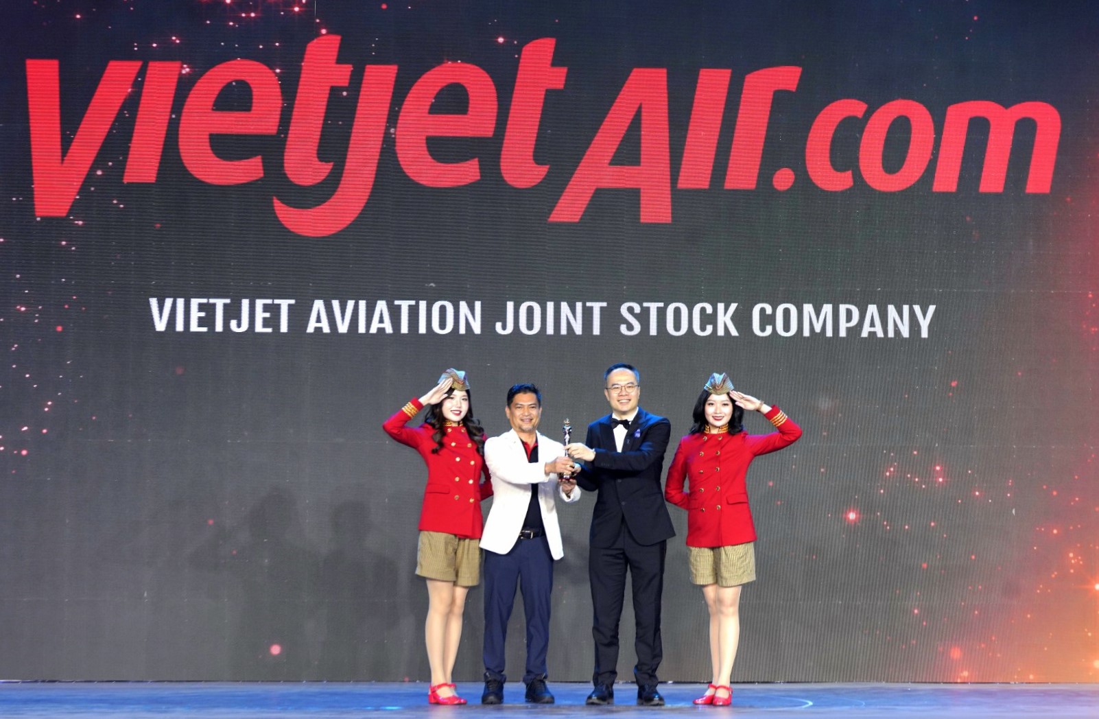 越捷航空连续第六年荣膺“亚洲最佳雇主”称号