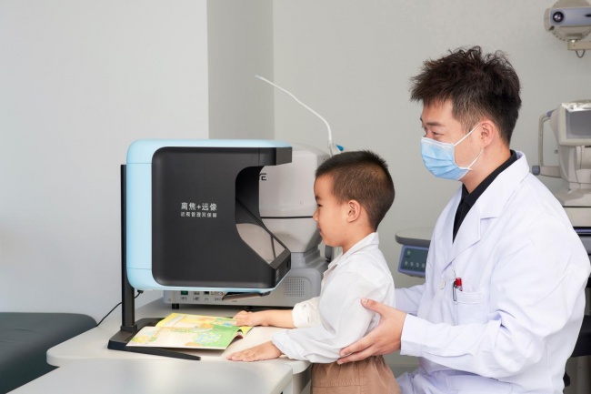 什么样的读写台才真正有用？耐德视带来青少年眼轴“回退”新希望