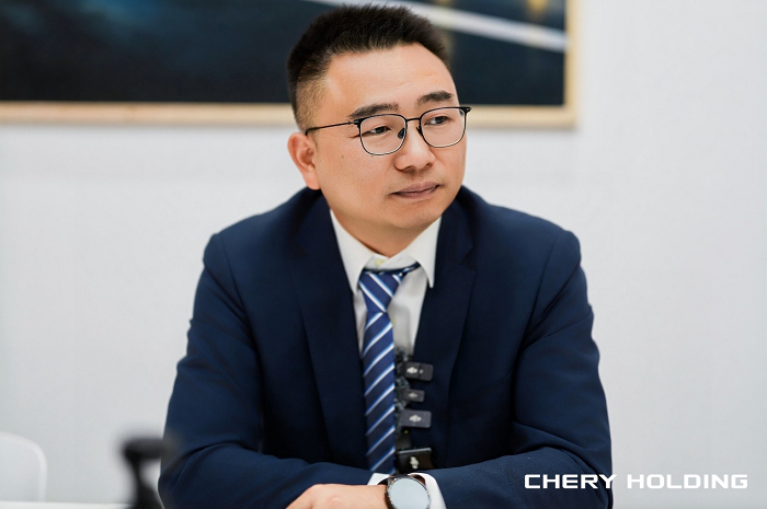 朱宏：不出海就出局！联合重卡靠什么闯全球？
