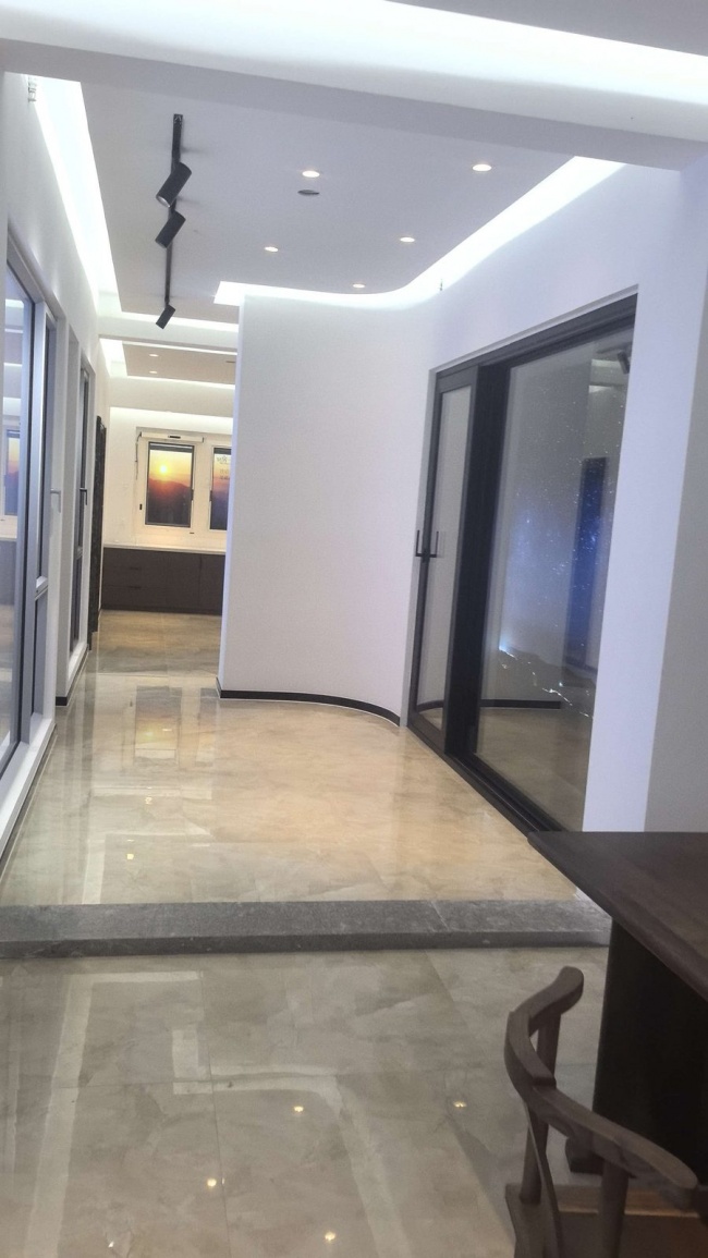 淄博共享体验馆的窗体展示空间,便于比较分格和开启方式。