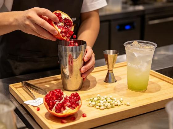 Drink茶饮以鲜果品质与社区温度撬动秋日增长