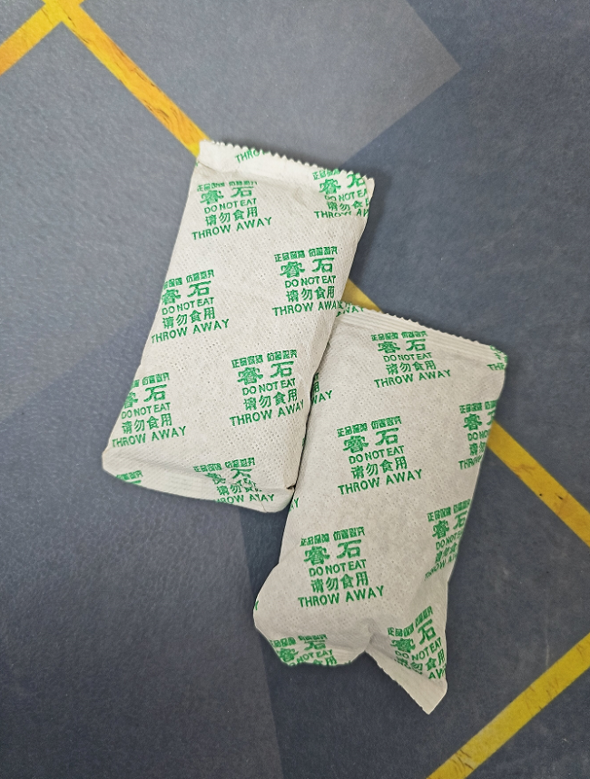 炭包、矿物颗粒、除醛喷剂、空气净化器对比，多场景除醛使用建议