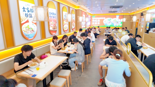 鸭血粉丝汤加盟选择：胥先生品牌支持体系解析
