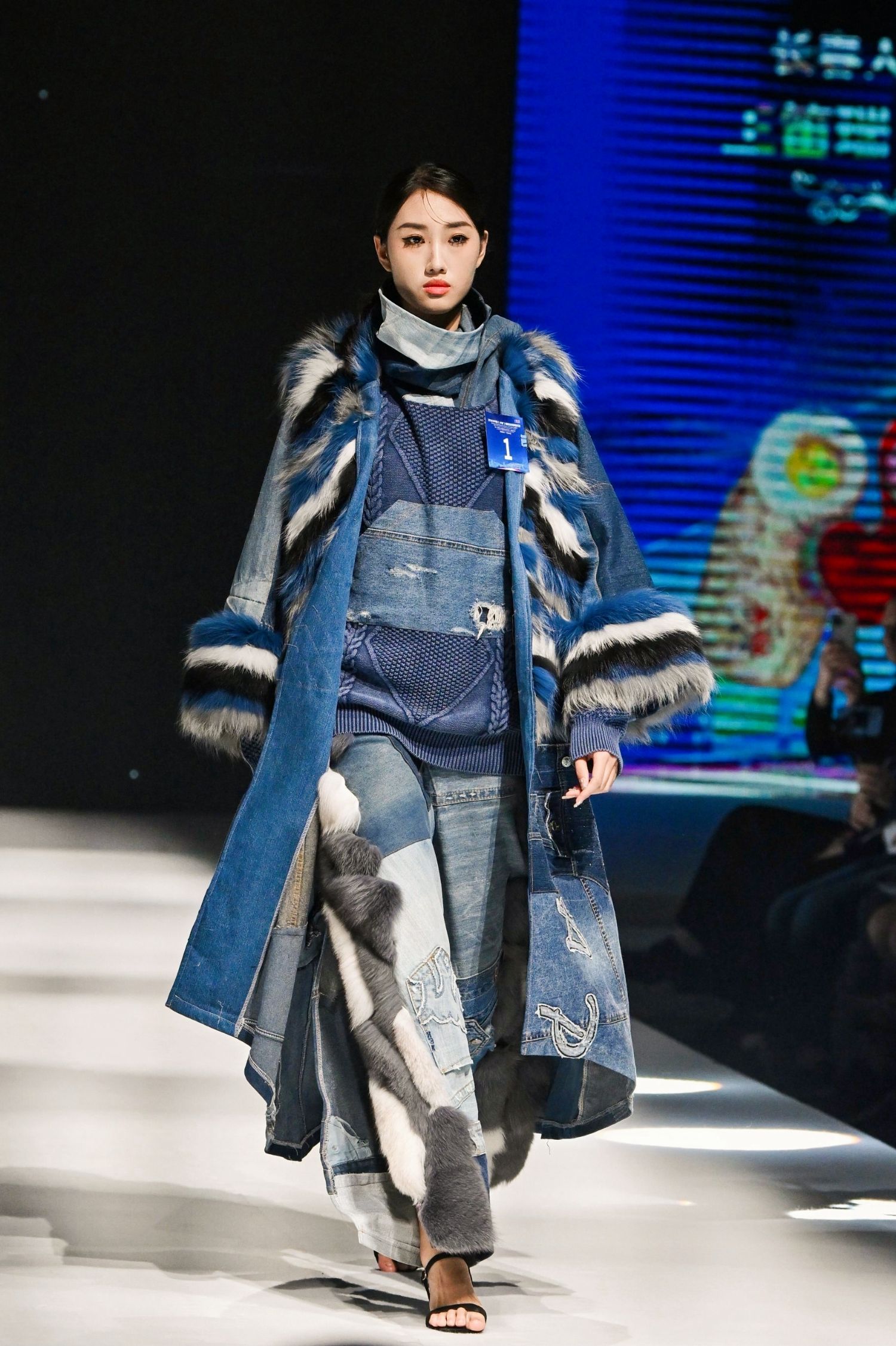 yoka时尚网>品牌新闻>品牌新闻>正文>1500_2252竖版 竖屏